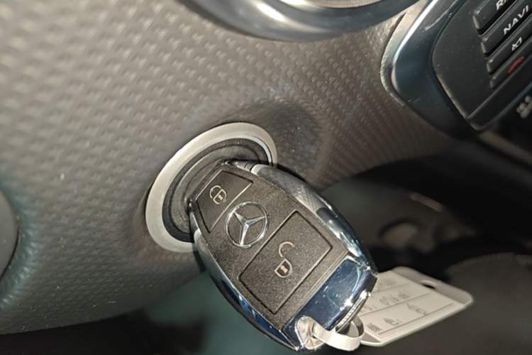Used Mercedes-Benz A-Class 2015 A 180 Standard Model Interior 1