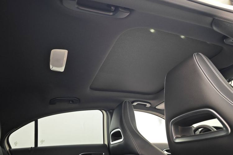 Used Mercedes-Benz A-Class 2015 A 180 Standard Model Interior 13