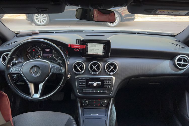 Used Mercedes-Benz A-Class 2015 A 180 Interior 5