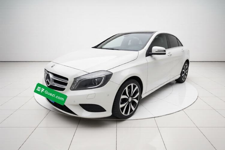 Mercedes-Benz A-Class 2015 A 200 Sport Edition usado Guazi used car, China used car export, Used car for sale, Used  cars, Cheapest cars for sale