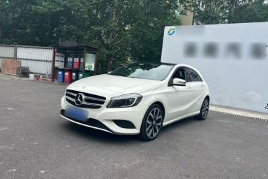 Used Mercedes-Benz A-Class 2015 A 200 Fashion Model