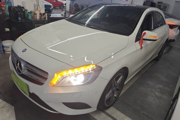 Used Mercedes-Benz A-Class 2015 A 200 Fashion Model Guazi used car, China used car export, Used car for sale, Used cars, Cheapest cars for sale