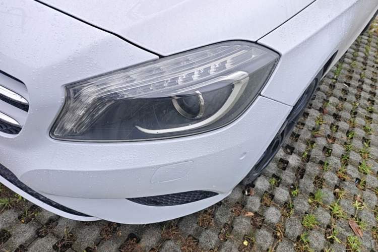 Used Mercedes-Benz A-Class 2015 A 180 Left Front Headlight