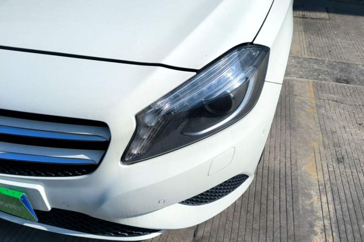 Used Mercedes-Benz A-Class 2015 A 180 Left Front Headlight