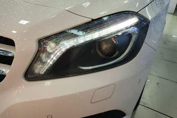 Used Mercedes-Benz A-Class 2015 A 180 Left Front Headlight