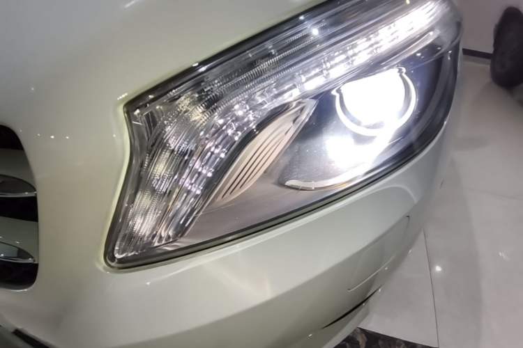 Used Mercedes-Benz A-Class 2015 A 180 Left Front Headlight