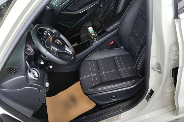 Used Mercedes-Benz A-Class 2015 A 200 Fashion Model Left Front Seat