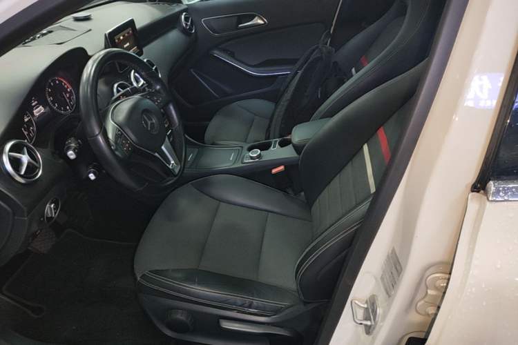 Used Mercedes-Benz A-Class 2015 A 180 Left Front Seat