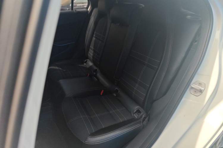Used Mercedes-Benz A-Class 2015 A 200 Fashion Model Left Rear Seat