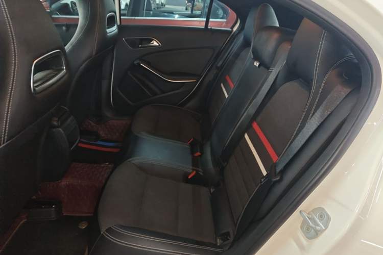 Used Mercedes-Benz A-Class 2015 A 180 Left Rear Seat