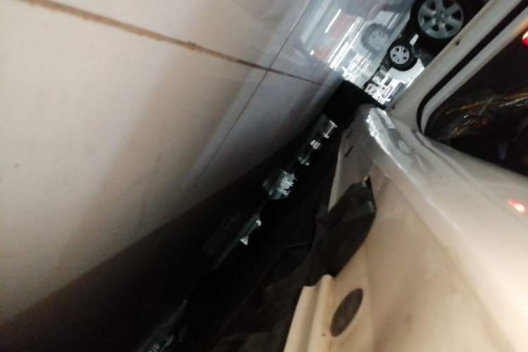 Used Mercedes-Benz A-Class 2015 A 200 Fashion Model Left Side Sill