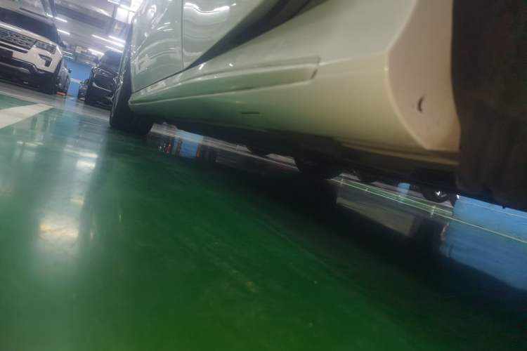 Used Mercedes-Benz A-Class 2015 A 200 Sport Edition Left Side Sill