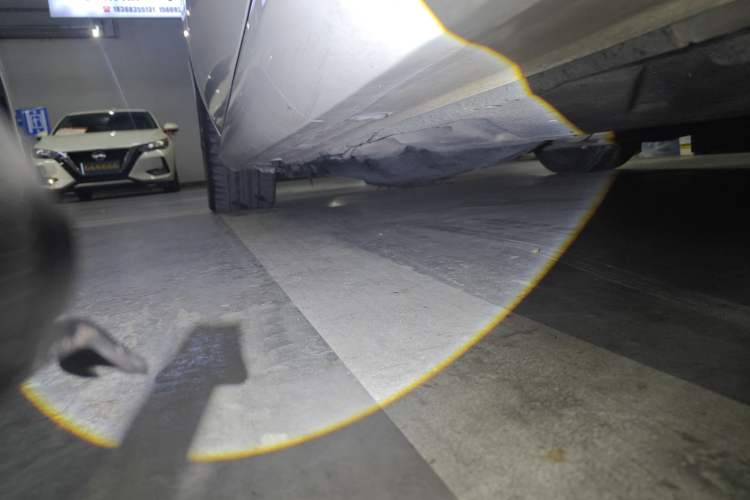 Used Mercedes-Benz A-Class 2015 A 200 Fashion Model Left Side Sill