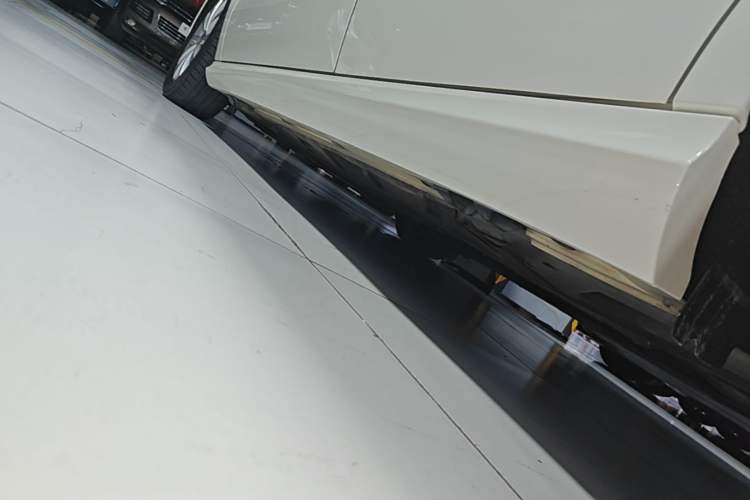 Used Mercedes-Benz A-Class 2015 A 180 Standard Model Left Side Sill