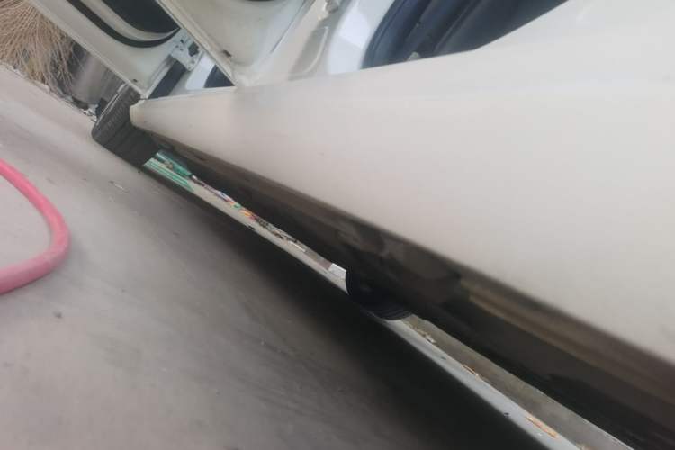Used Mercedes-Benz A-Class 2015 A 200 Fashion Model Left Side Sill