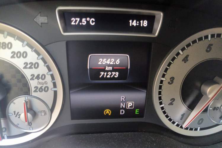 Used Mercedes-Benz A-Class 2015 A 200 Sport Edition Odometer Close Up