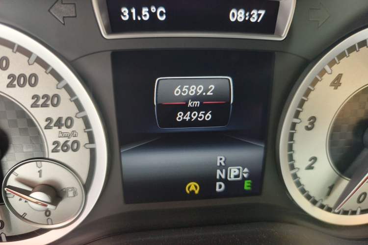 Used Mercedes-Benz A-Class 2015 A 200 Fashion Model Odometer Close Up