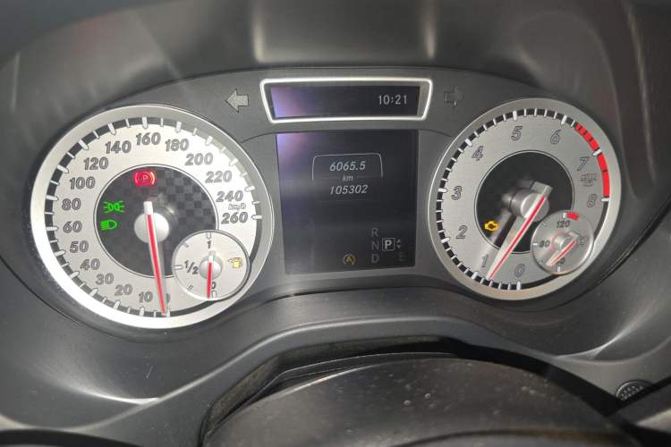 Used Mercedes-Benz A-Class 2015 A 200 Fashion Model Odometer Close Up