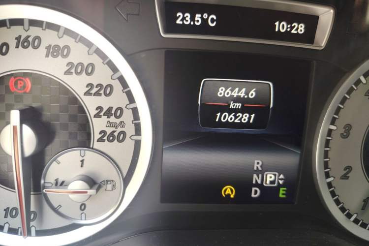Used Mercedes-Benz A-Class 2015 A 200 Sport Edition Odometer Close Up