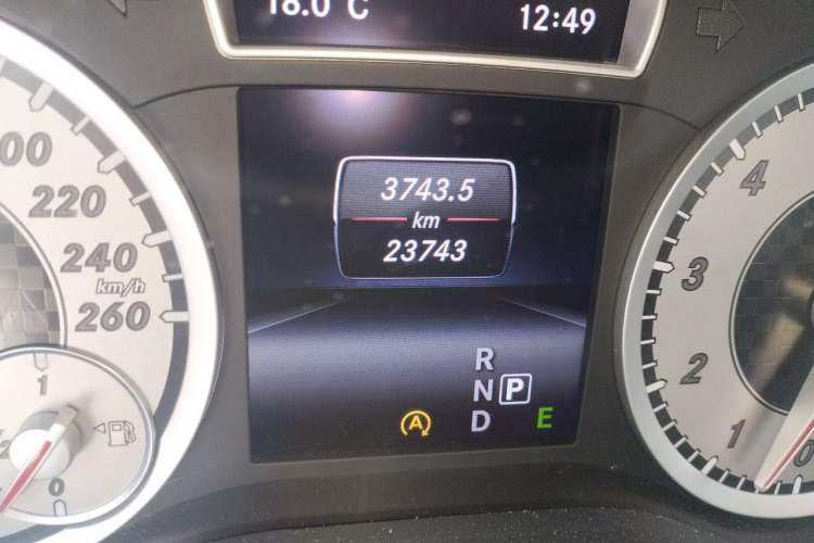 Used Mercedes-Benz A-Class 2015 A 200 Sport Edition Odometer Close Up