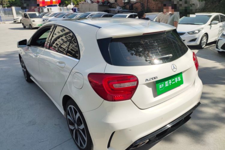 Used Mercedes-Benz A-Class 2015 A 200 Fashion Model Rear Left 45 Deg