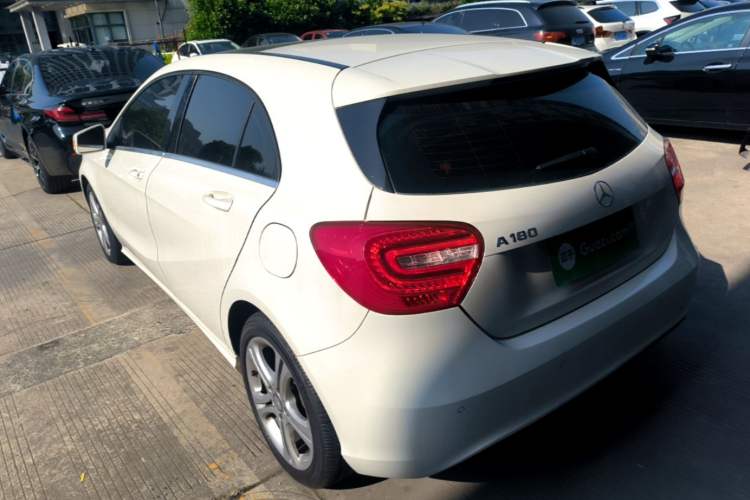 Used Mercedes-Benz A-Class 2015 A 180 Rear Left 45 Deg