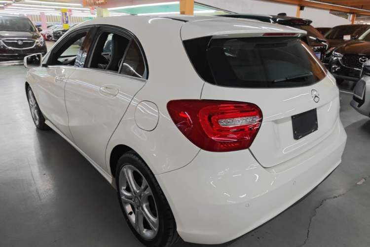 Used Mercedes-Benz A-Class 2015 A 180 Rear Left 45 Deg