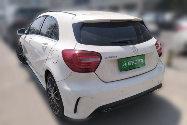 Used Mercedes-Benz A-Class 2015 A 200 Sport Edition Rear Left 45 Deg