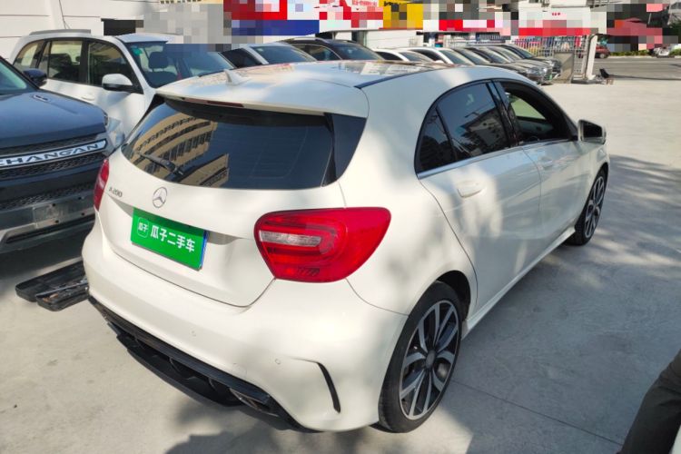 Used Mercedes-Benz A-Class 2015 A 200 Fashion Model Rear Right 45 Deg
