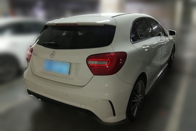 Used Mercedes-Benz A-Class 2015 A 200 Sport Edition Rear Right 45 Deg