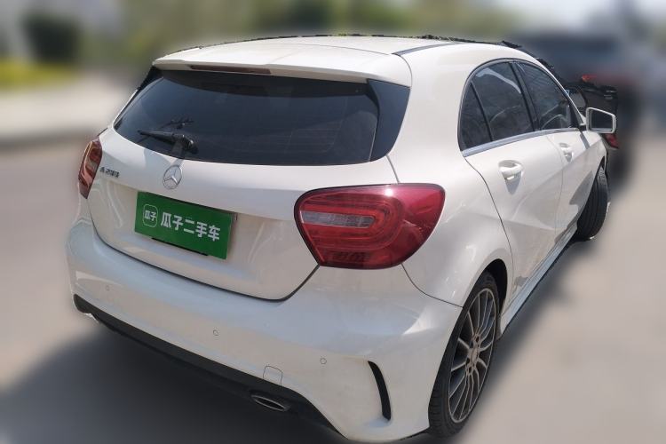 Used Mercedes-Benz A-Class 2015 A 200 Sport Edition Rear Right 45 Deg