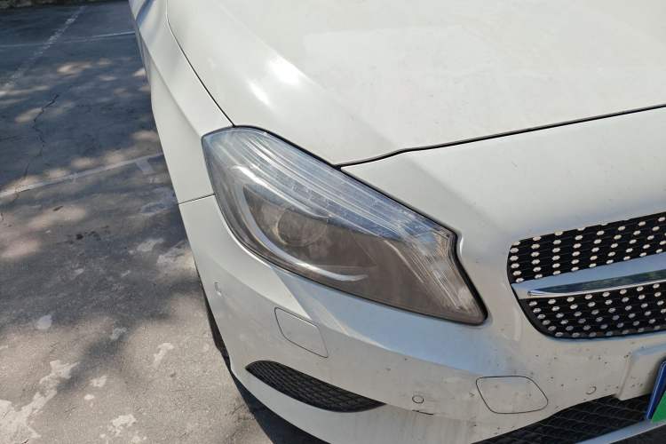 Used Mercedes-Benz A-Class 2015 A 180 Right Front Headlight