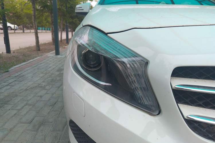 Used Mercedes-Benz A-Class 2015 A 180 Right Front Headlight