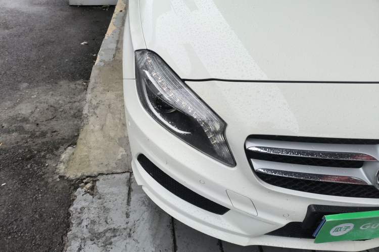 Used Mercedes-Benz A-Class 2015 A 200 Sport Edition Right Front Headlight