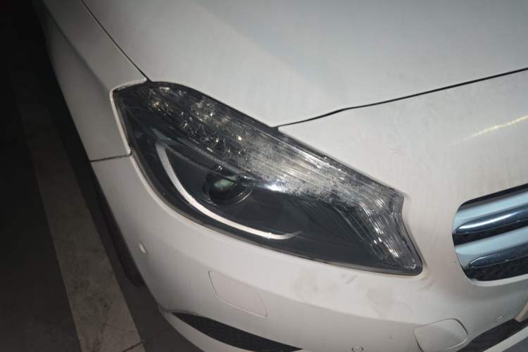 Used Mercedes-Benz A-Class 2015 A 200 Fashion Model Right Front Headlight