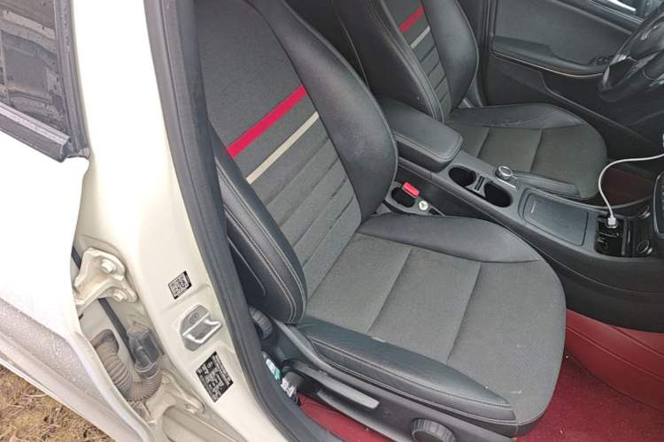 Used Mercedes-Benz A-Class 2015 A 180 Right Front Seat