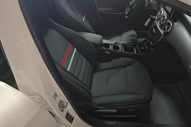 Used Mercedes-Benz A-Class 2015 A 180 Standard Model Right Front Seat
