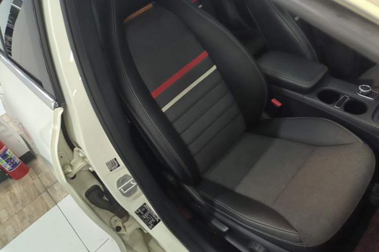 Used Mercedes-Benz A-Class 2015 A 180 Right Front Seat