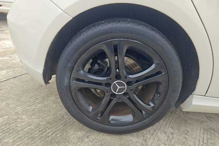Used Mercedes-Benz A-Class 2015 A 180 Right Rear Wheel Hub