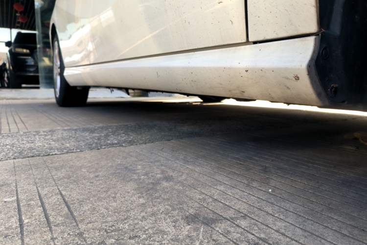 Used Mercedes-Benz A-Class 2015 A 180 Right Side Sill