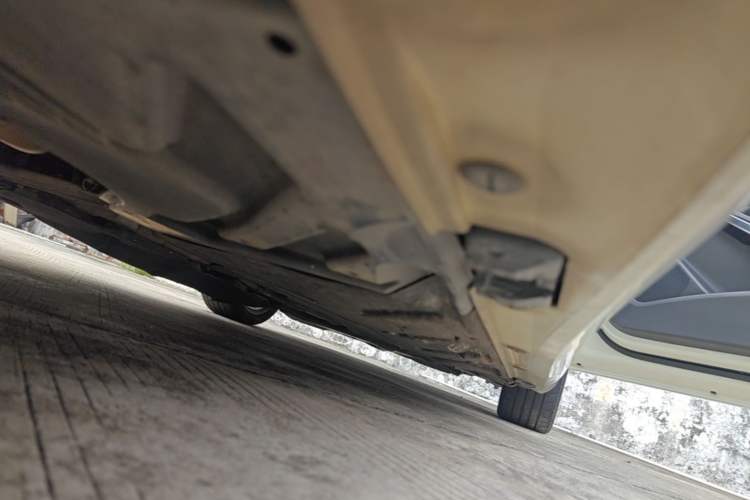 Used Mercedes-Benz A-Class 2015 A 180 Right Side Sill