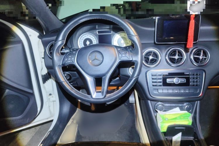Used Mercedes-Benz A-Class 2015 A 200 Fashion Model Steering Wheel