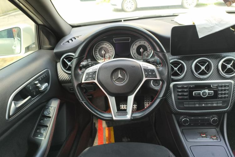 Used Mercedes-Benz A-Class 2015 A 200 Sport Edition Steering Wheel