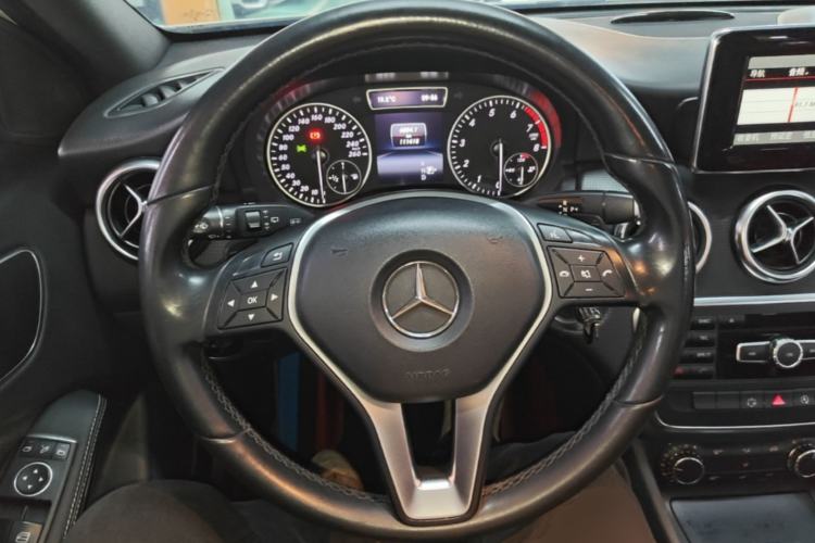 Used Mercedes-Benz A-Class 2015 A 180 Steering Wheel