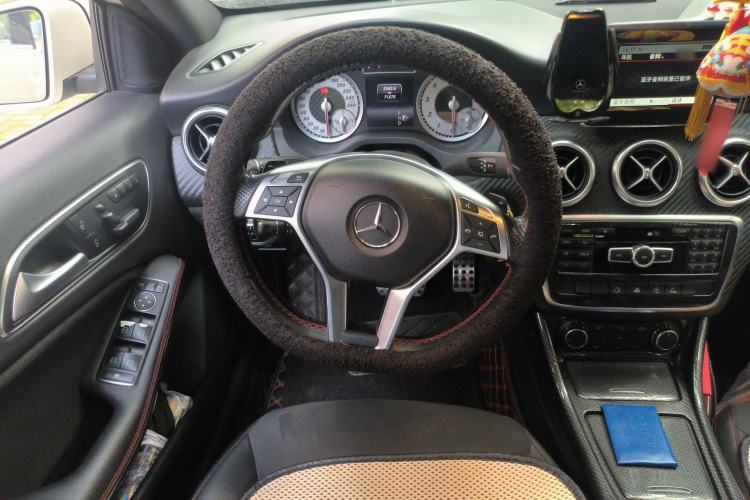 Used Mercedes-Benz A-Class 2015 A 200 Sport Edition Steering Wheel