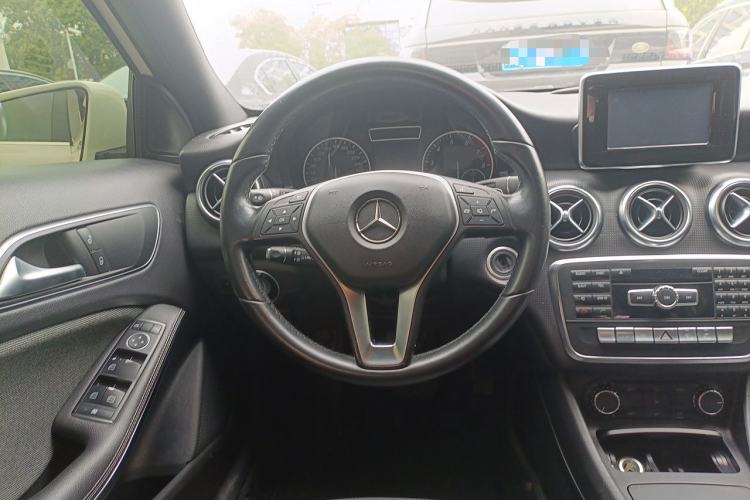 Used Mercedes-Benz A-Class 2015 A 180 Steering Wheel