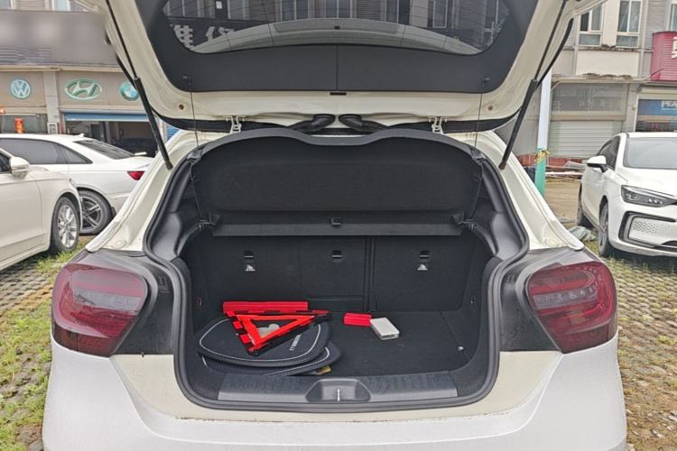 Used Mercedes-Benz A-Class 2015 A 180 Trunk