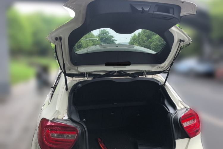 Used Mercedes-Benz A-Class 2015 A 180 Trunk
