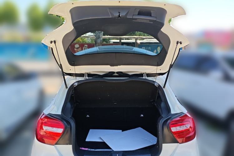 Used Mercedes-Benz A-Class 2015 A 180 Trunk