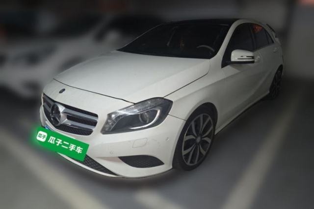 Used Mercedes-Benz A-Class 2015 A 200 Fashion Model